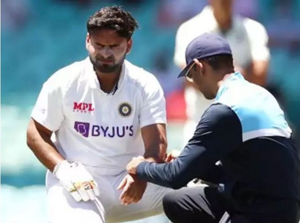 Ind Vs Aus: Indian Wicketkeeper-Batsman Rishabh Pant Suffers Injury