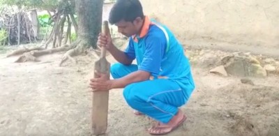 Chandan Gupta used to play Cricket, now selling 'Chana' roadside