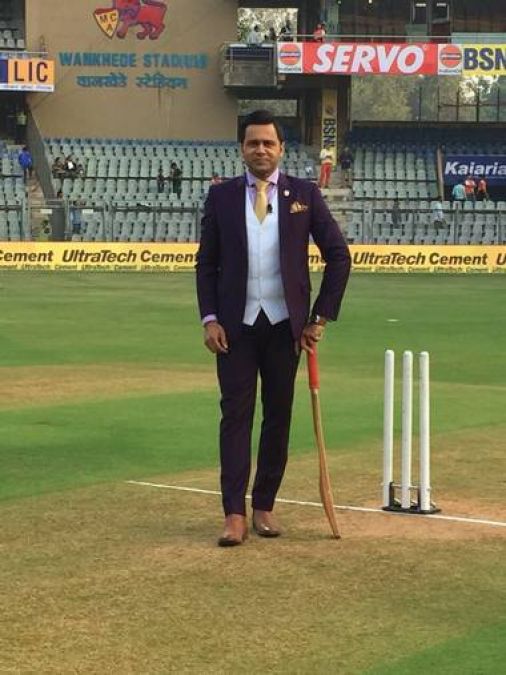 Akash Chopra gives shocking reply to this Pakistani cricketer