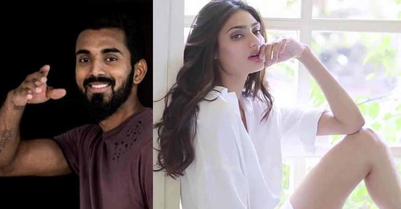 KL Rahul shares a picture with Athiya Shetty’s brother, fans gave such reactions