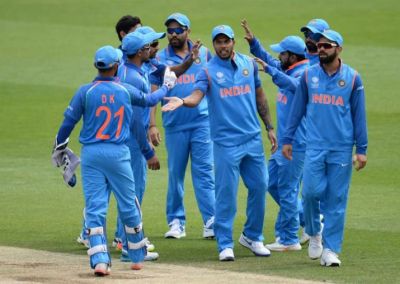 लॉर्ड्स वनडे : इंग्लैंड ने जीता टॉस, भारत को गेंदबाजी का न्यौता