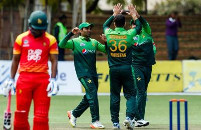 पाकिस्तान ने दूसरे वनडे में भी जिम्बाब्वे को रोंदा
