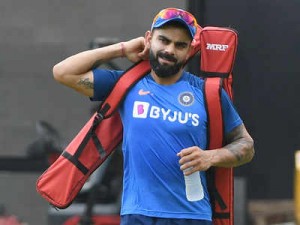 Fans are crazy about Virat Kohli's new look