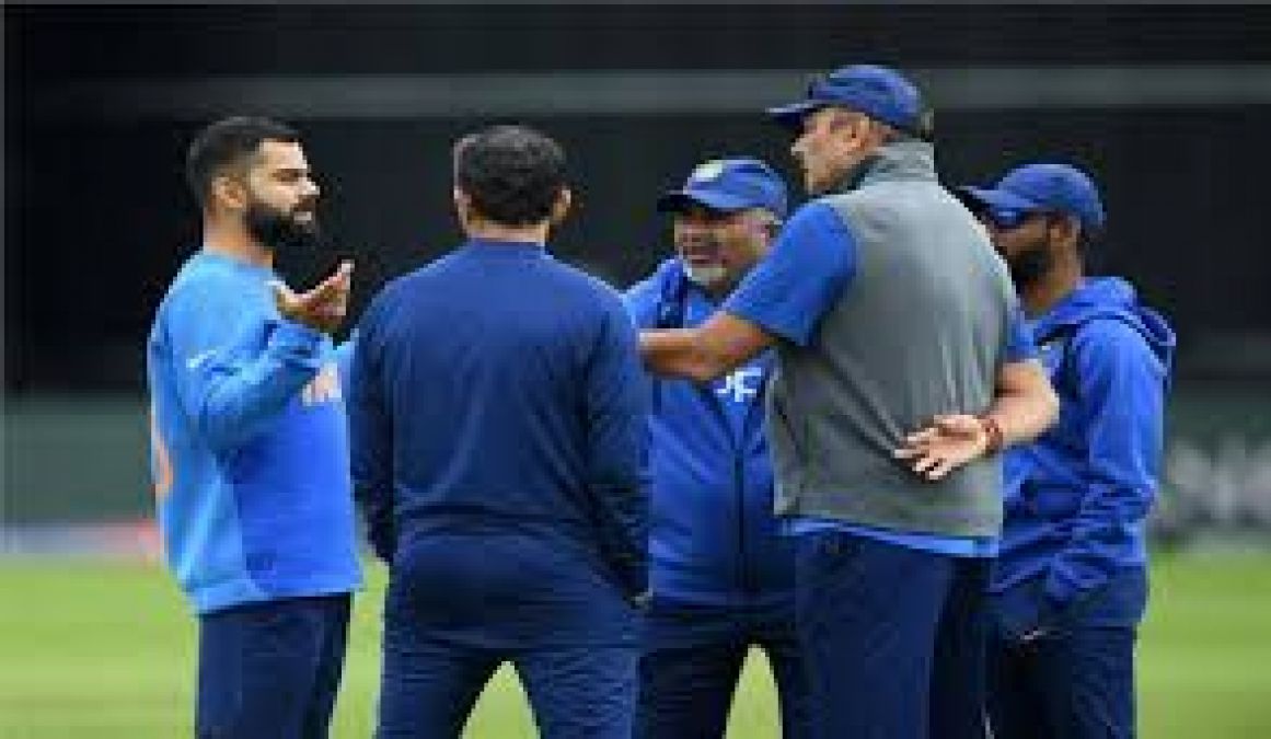 Bangar may be removed as Indian batting coach?