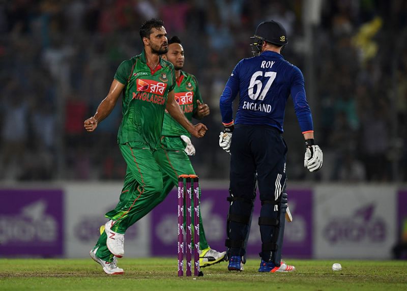 मैच के पहले दिन हुई बांग्लादेश और इंग्लैंड टीम की बहस