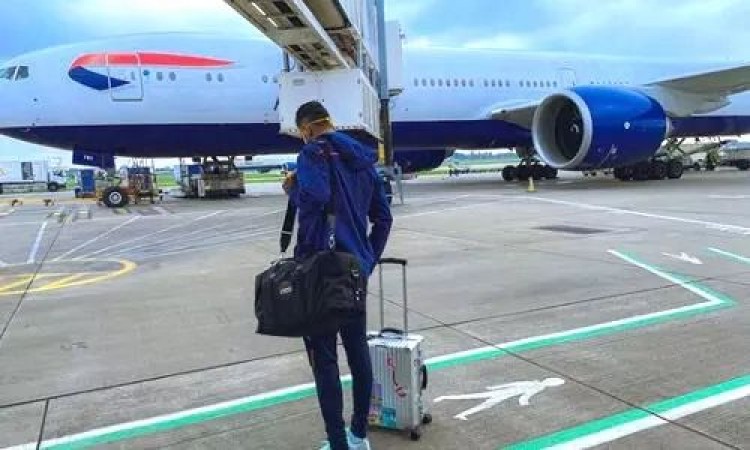 WTC final: Team India arrives in England, KL Rahul shares photo