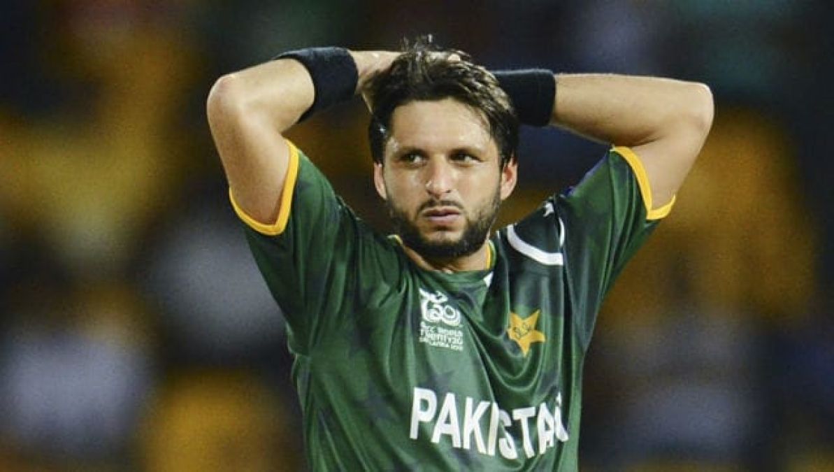 This veteran player found corona infected after Shahid Afridi