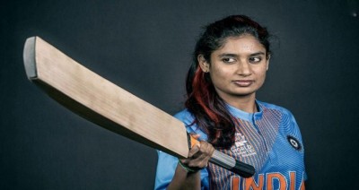 First Indian woman cricketer to complete 10,000 runs