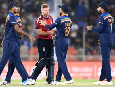 Ind Vs Eng: 'Virat Sena' suffer misfortune in first match, English leads 1-0