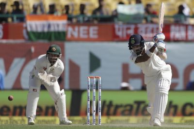 Ind vs Aus Live Score : भारत की सधी हुई शुरुआत, लंच तक गंवाया एक विकेट