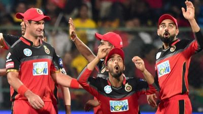 IPL 2018: अनुष्का को मिला विराट गिफ्ट, मुंबई को हरा बैंगलोर ने जीता अपना तीसरा मुकाबला