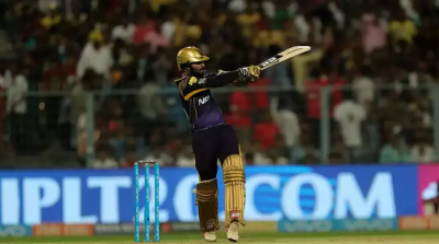IPL 2018: डीके के सामने धोनी पड़े फीके, 6 विकेट से जीता कोलकाता