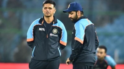 राहुल द्रविड़ लौटेंगे या कोई और ? टीम इंडिया के लिए नया कोच खोज रही BCCI
