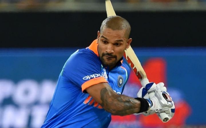 Shikhar Dhawan was slapped and kicked by his father, watch the video and know what is the reason
