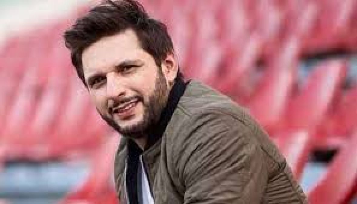 Netizens slams Shahid Afridi after his controversial tweet on Kashmir