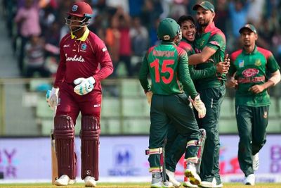 बारिश से बाधित मुकाबले में बांग्लादेश ने वेस्टइंडीज को दी पांच विकेट से मात