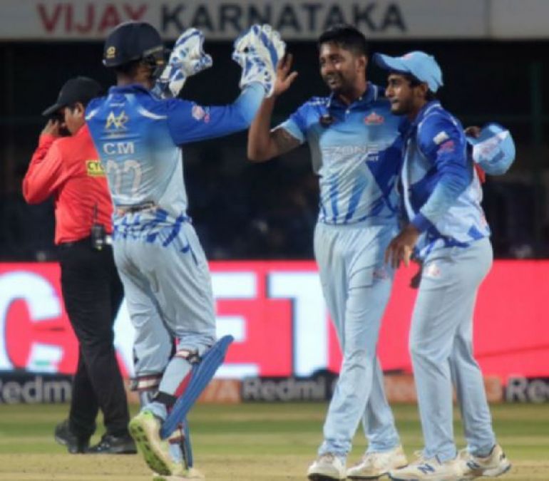 मैच फिक्सिंग में गिरफ्तार हुए दो भारतीय खिलाड़ी, धीमी बल्लेबाजी के लिए थे पैसे