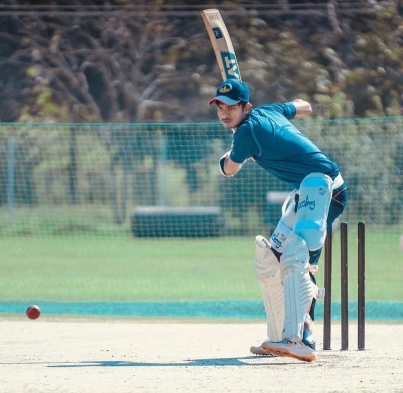 कम उम्र में भी करिश्मा दिखाने का हुनर रखते है युवा बल्लेबाज मोनार्क गोयल