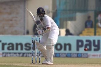 Ind Vs NZ: Iyer's brilliant fifty playing debut Test with Jadeja at crease