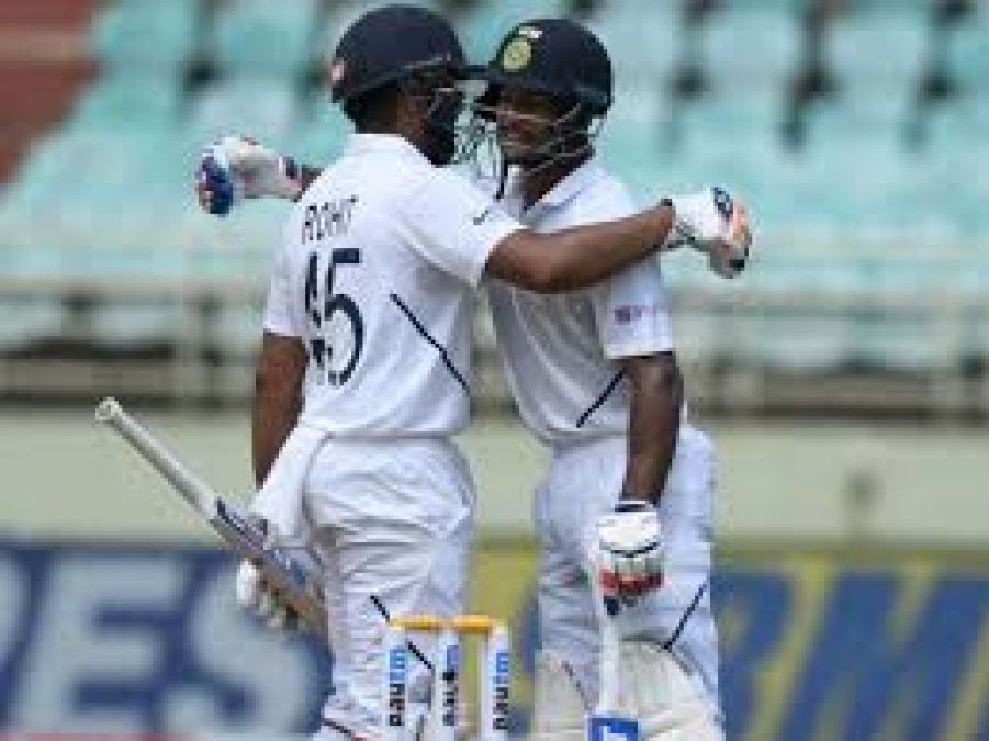 India vs South Africa : इस खिलाडी ने छक्का जड़कर लगाई करियर की चौथी हाफ सेंचुरी
