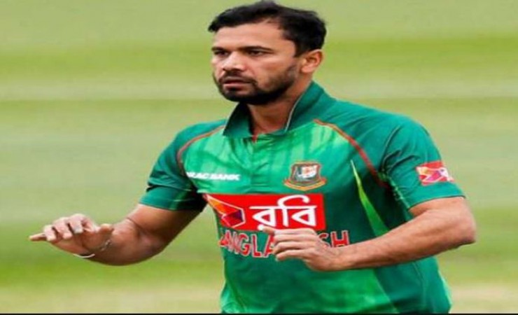 'मैदान पर तो टीम हारी, हिंसा से देश हार गया..', हिन्दुओं पर हमले को लेकर बोले बांग्लादेश के पूर्व कप्तान