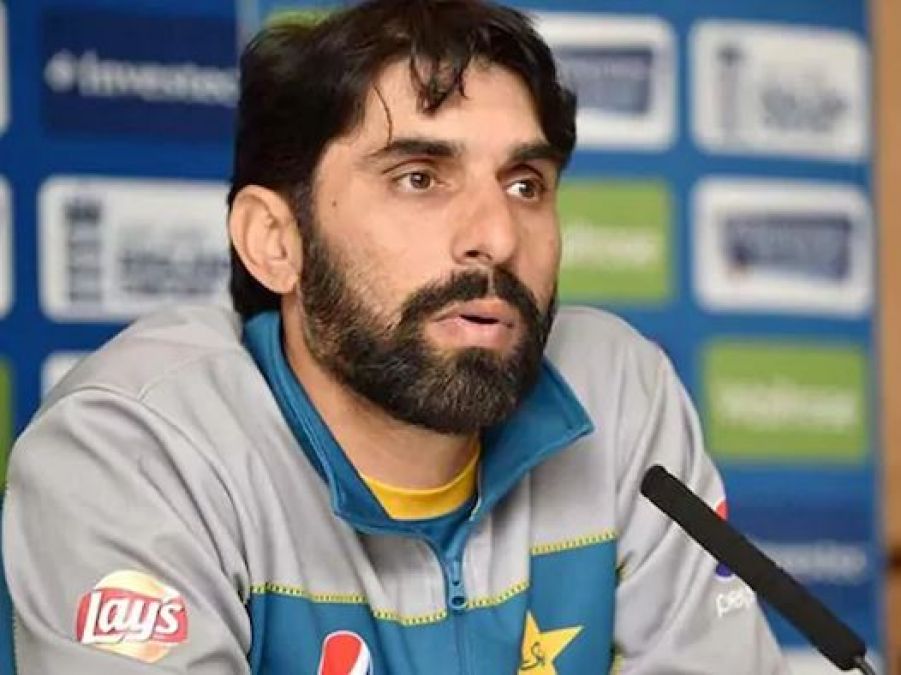 Misbah expected to be named Pakistan head coach cum-chief selector on Wednesday