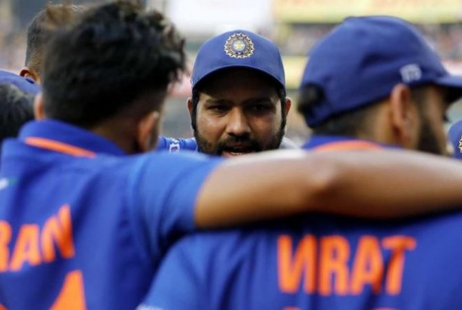 भारत की 'वर्ल्ड कप टीम' का हुआ ऐलान, जानिए किसे मिला मौका और किसे झटका ?