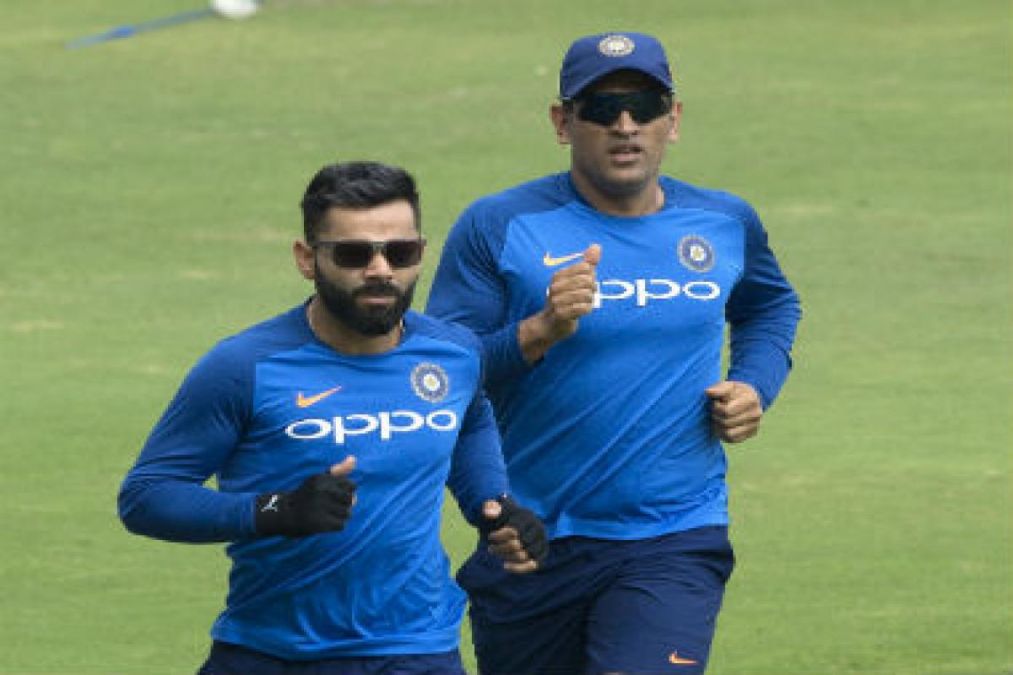 This former cricketer says, 'Dhoni the better captain than Kohli'