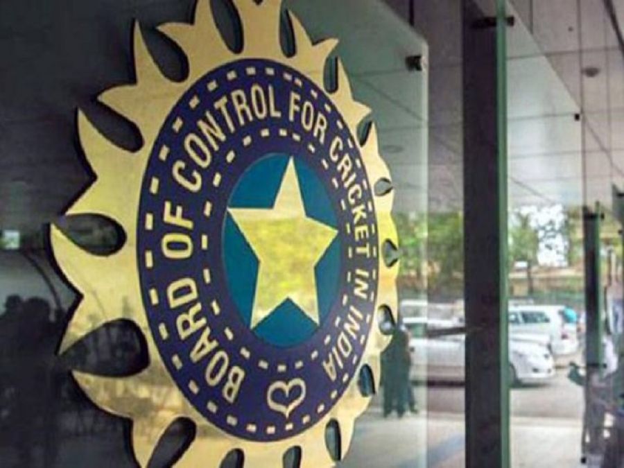 BCCI has issued a show-cause notice to this Indian batsman, this is the reason