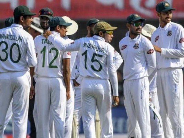 Sri Lanka players must stay quarantine before playing match