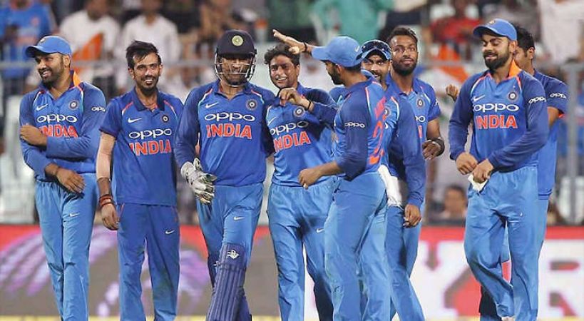 IND vs AUS 2nd ODI: ऑस्ट्रेलिया को हराकर ICC वनडे रैंकिंग में नंबर 1 की पोजिशन पर भारत