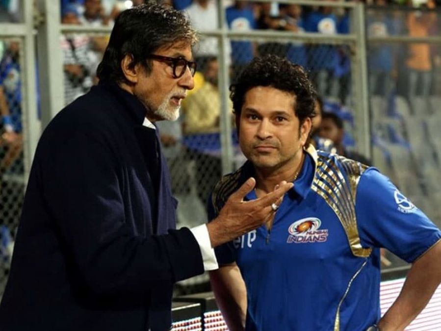 Sachin congratulates Big B for winning the Dadasaheb Phalke Award