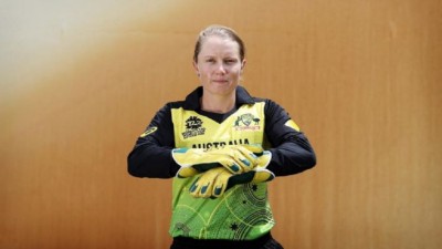 ऑस्ट्रेलिया की इस महिला क्रिकेटर ने धोनी को पछाड़ा, बनाया के शानदार वर्ल्ड रिकॉर्ड