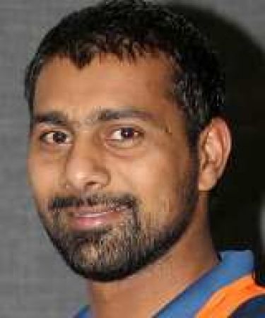 पिंच हिटर के रूप में भी जाने जाते हैं क्रिकेटर प्रवीण कुमार