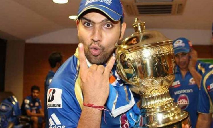 Rohit Sharma takes up Dance with Alien challenge, watch video