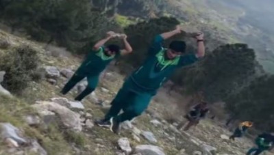Unconventional Training: Pakistani Cricket Team's Military-Style Drills