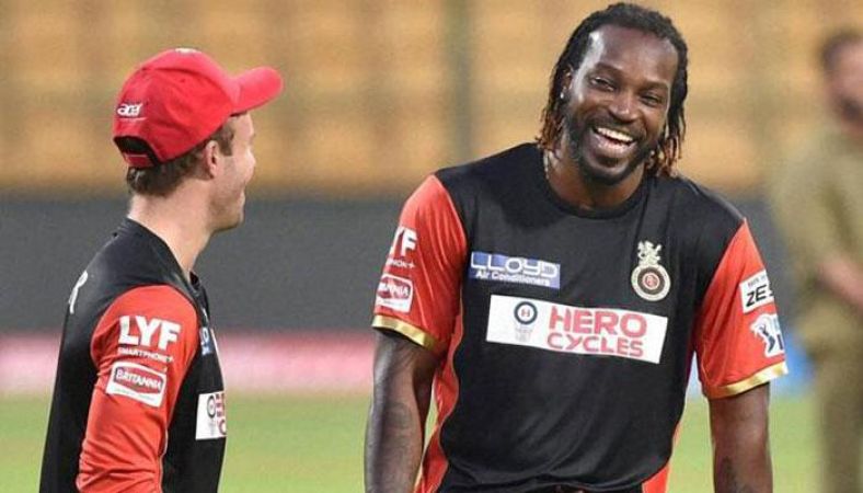 RCB Chris Gayle sets record as he becomes the first player to make 10,000 runs