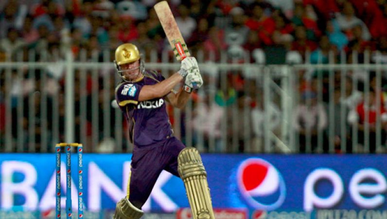 IPL 2018: Lynn’s fifty helped KKR for mammoth total