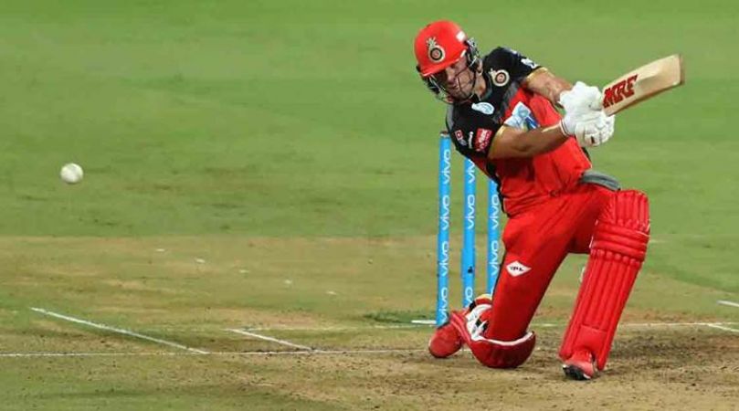 IPL 2018: OMG! Ben Stokes finds the way to stop AB De Villiers