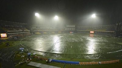 IPL 10: Match didn't hold between RCB and SRH due to Rain