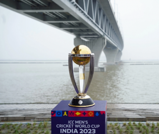 Cricket Fever Sweeps Bangladesh as ICC World Cup Trophy Visits Padma Bridge