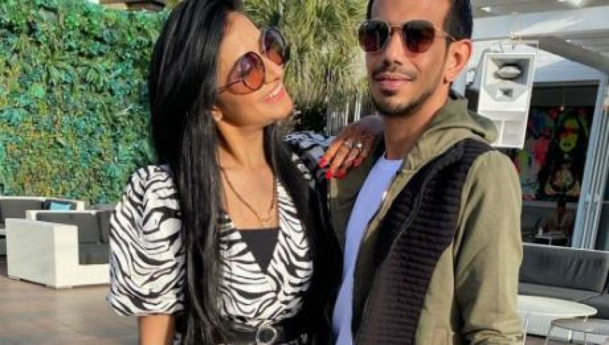 Dhanshree removes 'Chahal' surname, Are they going to split?
