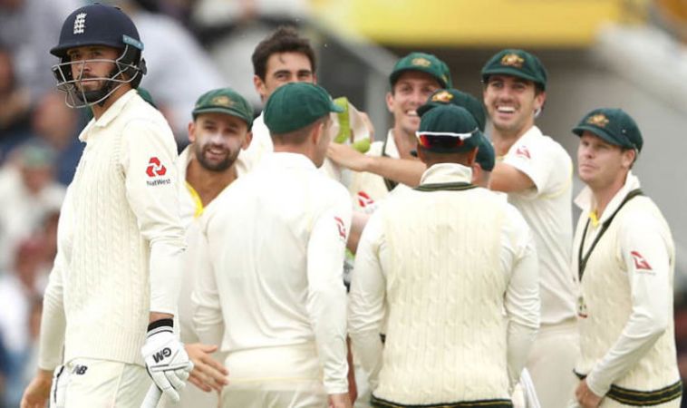 Australia reclaim the Urn as they won the Ashes series 3-0 by beat England.