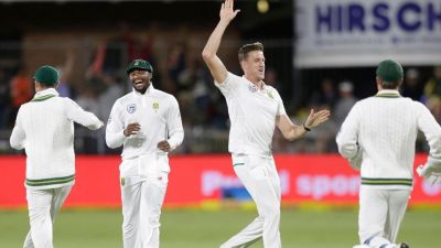 South Africa take control in the first test against Zimbabwe