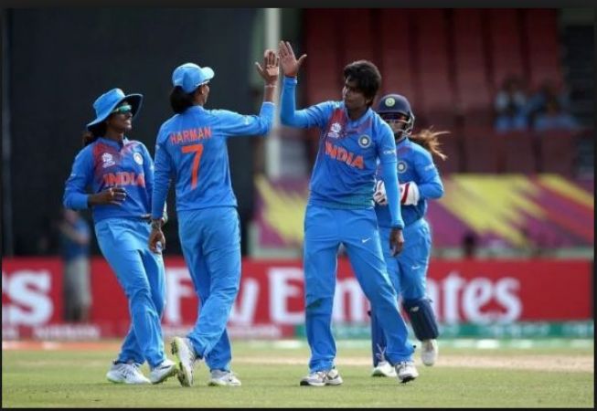 1st T20 women’s Cricket: India Vs. New Zealand  at Wellington