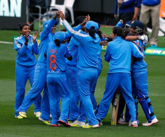 India women demolished South Africa in the first ODI
