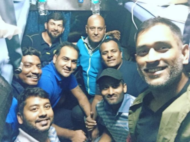 M.S Dhoni: When I’m the captain, I must travel with the team