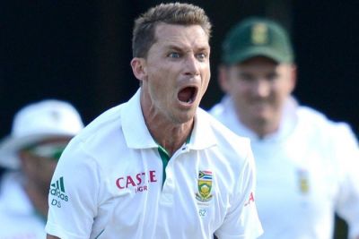 Why is Dale Steyn not only headache for opposition but also for team selector?