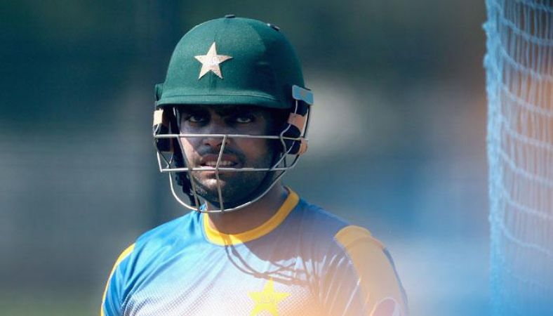 Spot-fixing case: Umar Akmal summoned to PCB