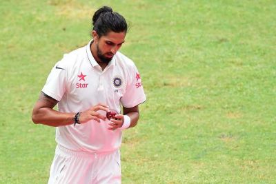 India vs Australia 2017: Ishant Sharma's mannerisms reactions during Bengaluru Test Match